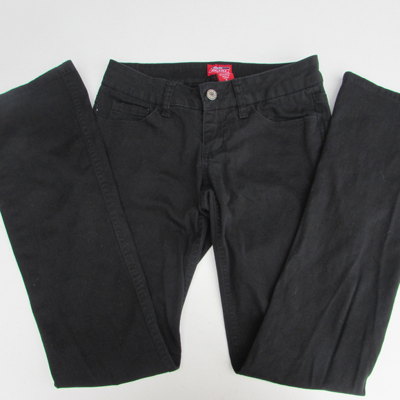 womens black dickie pants